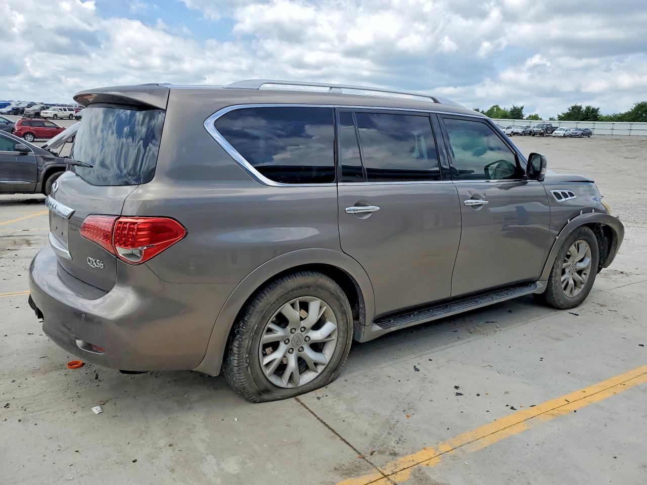 2013 INFINITI QX56