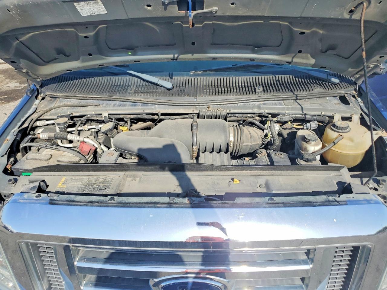2013 FORD Econoline E350
