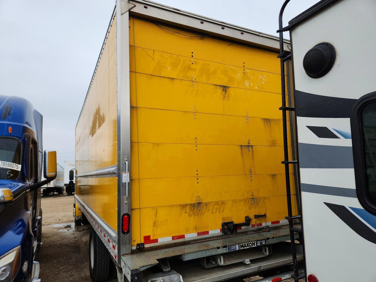 2020 FREIGHTLINER M2 106