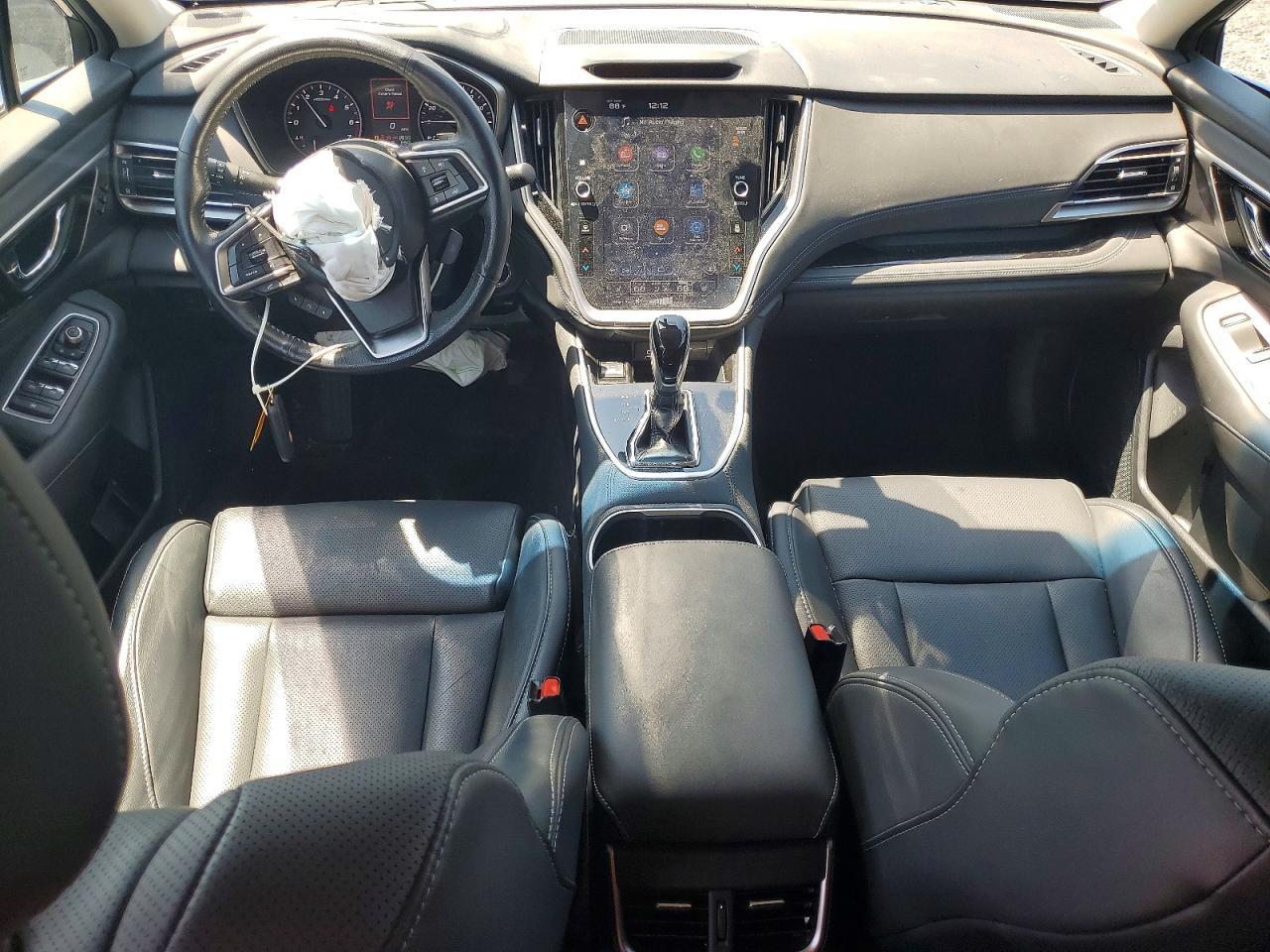 2022 SUBARU Outback