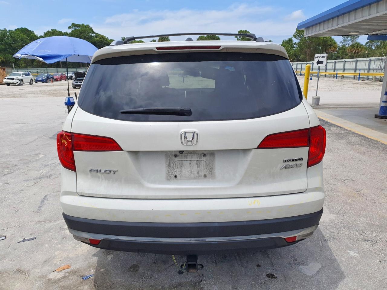 2017 HONDA PILOT