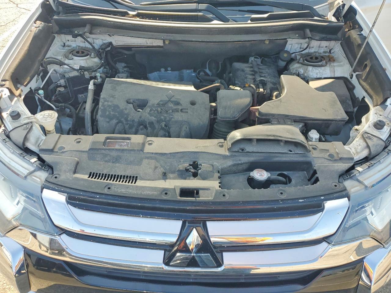 2016 MITSUBISHI outlander