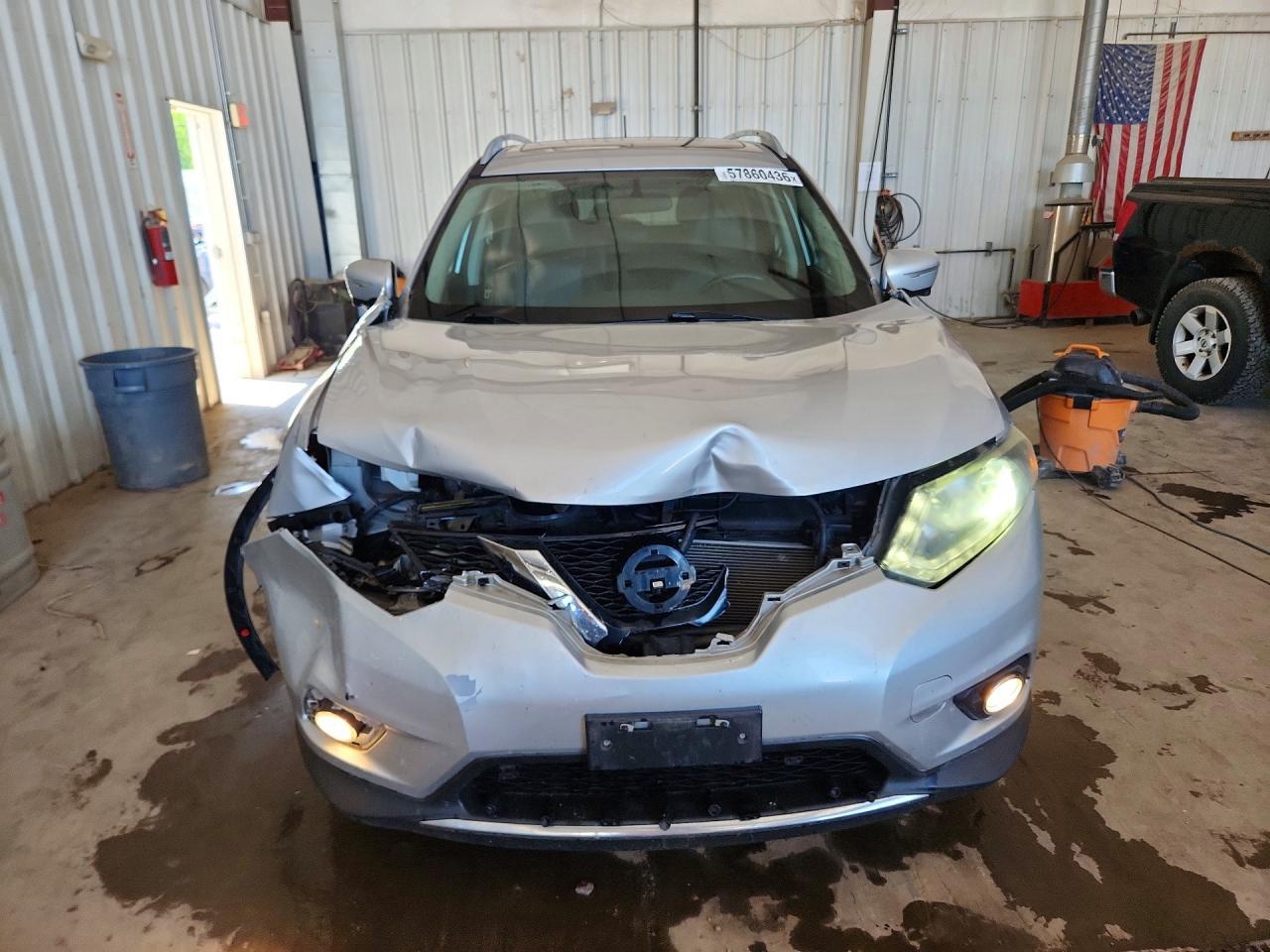 2015 NISSAN ROGUE