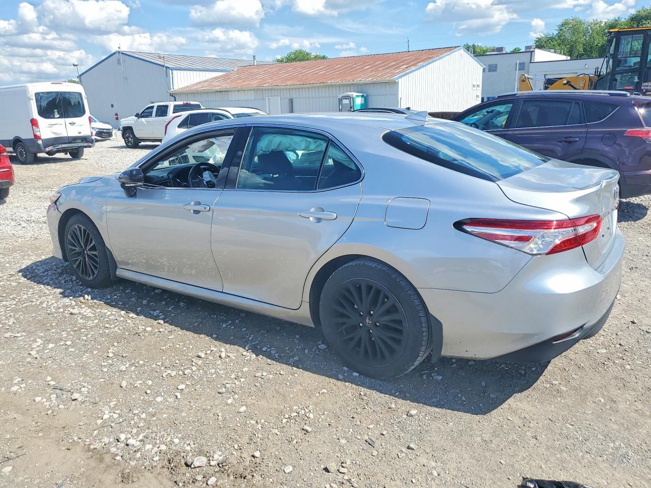 2019 TOYOTA CAMRY