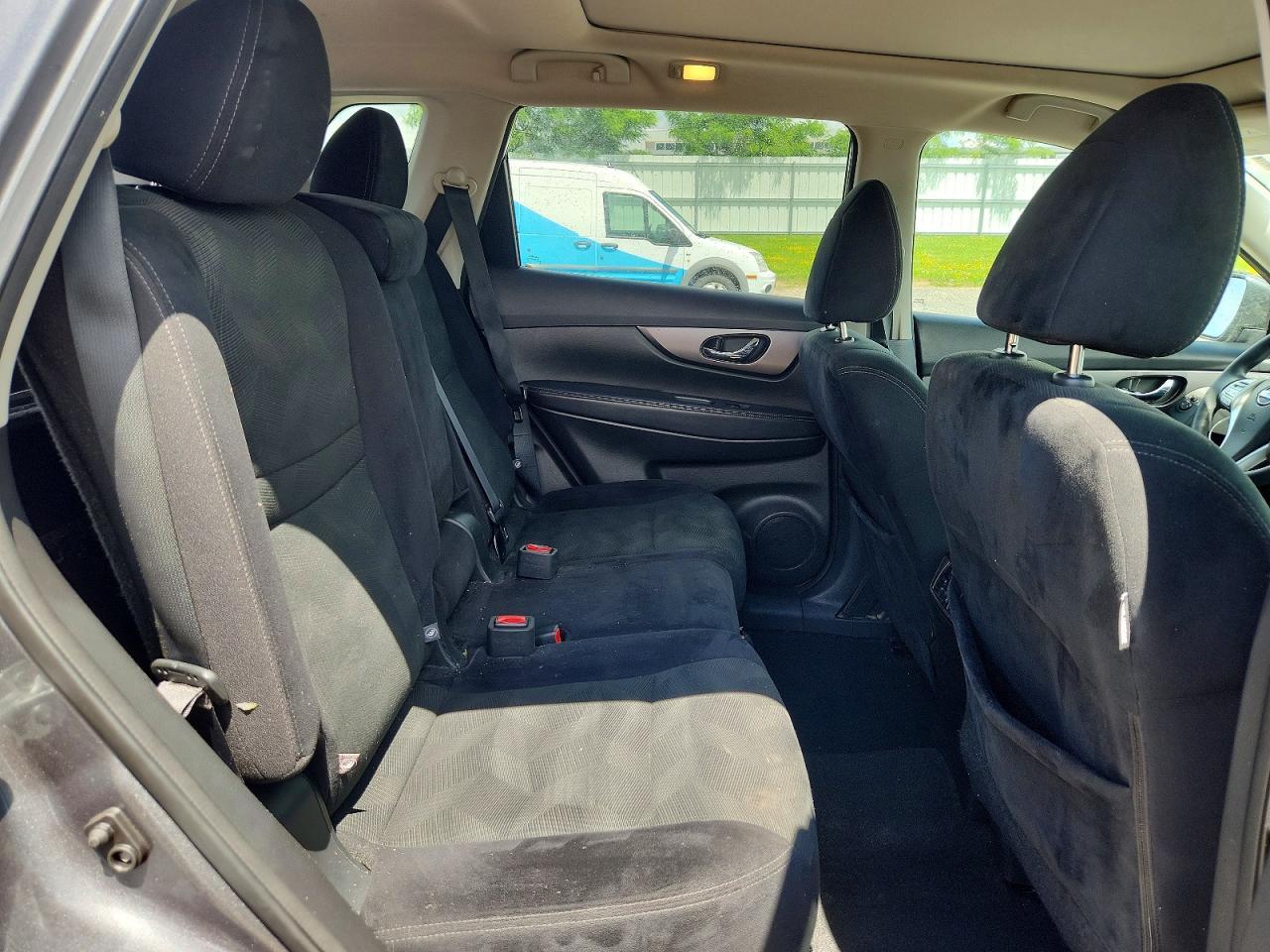 2016 NISSAN ROGUE