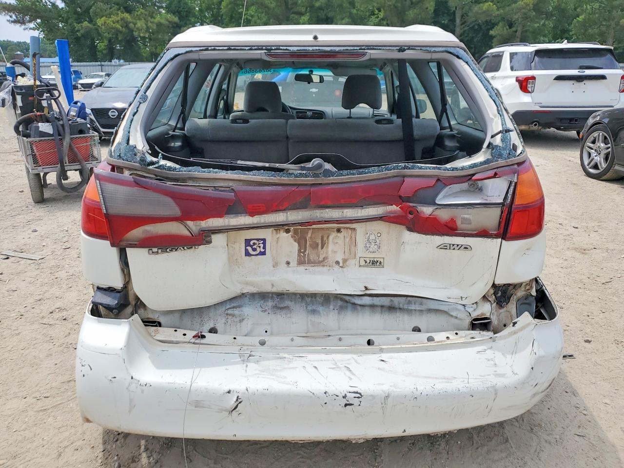 2000 SUBARU Legacy