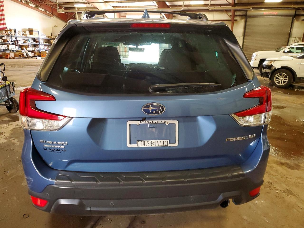 2023 SUBARU FORESTER