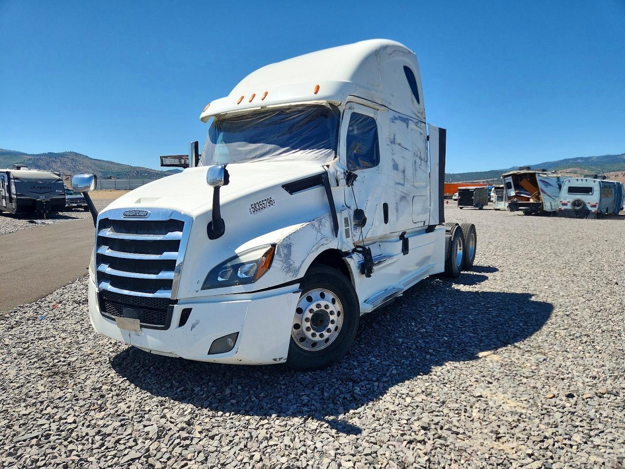 2019 FREIGHTLINER CASCADIA 126