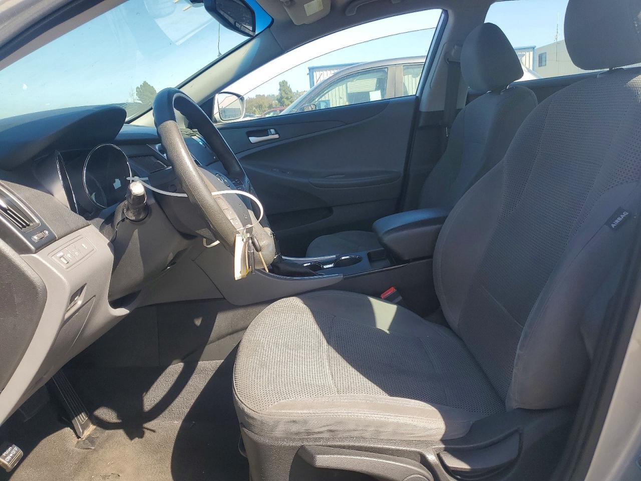 2013 HYUNDAI SONATA