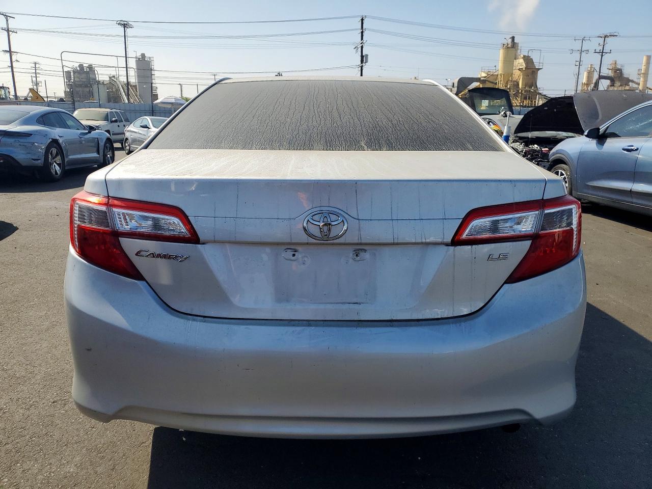 2012 TOYOTA CAMRY
