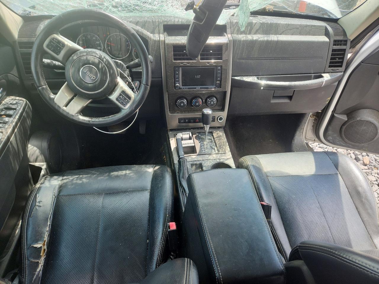 2011 JEEP Liberty