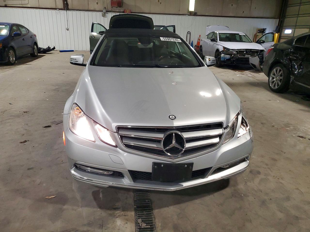 2012 MERCEDES-BENZ E-Class