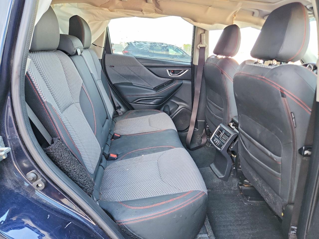 2019 SUBARU FORESTER