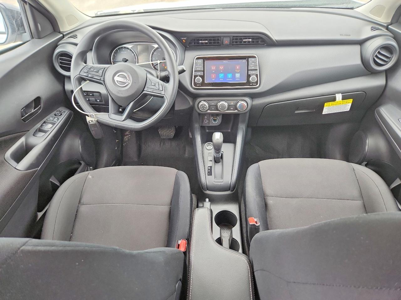 2025 NISSAN KICKS