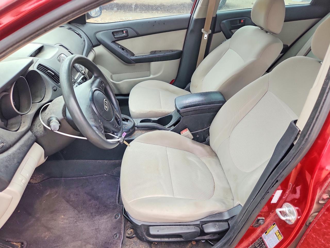 2010 KIA FORTE