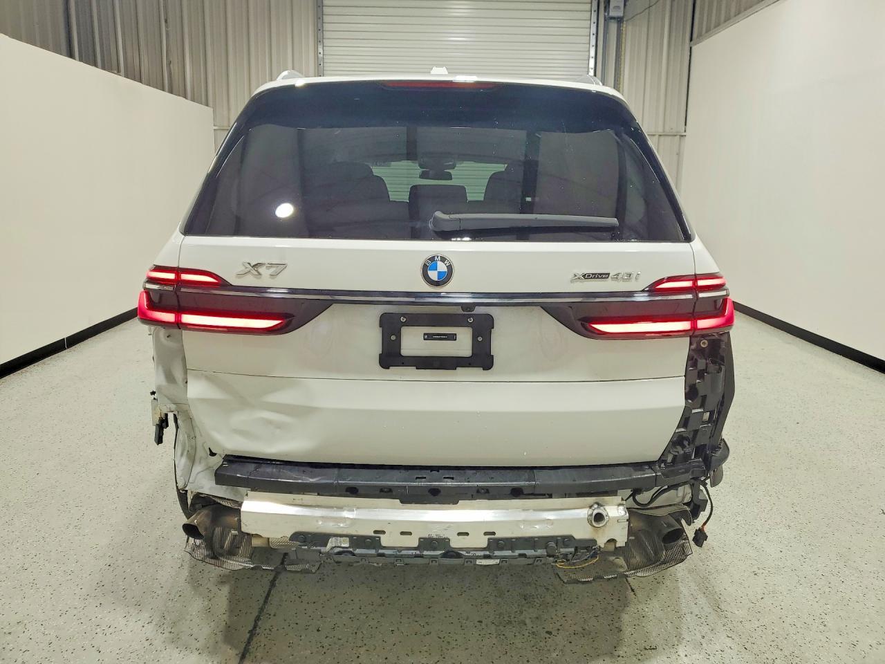 2026 BMW X7
