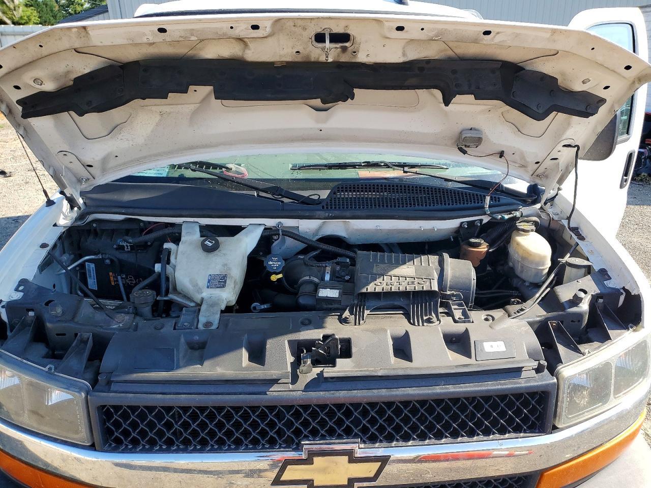2016 CHEVROLET Express 3500