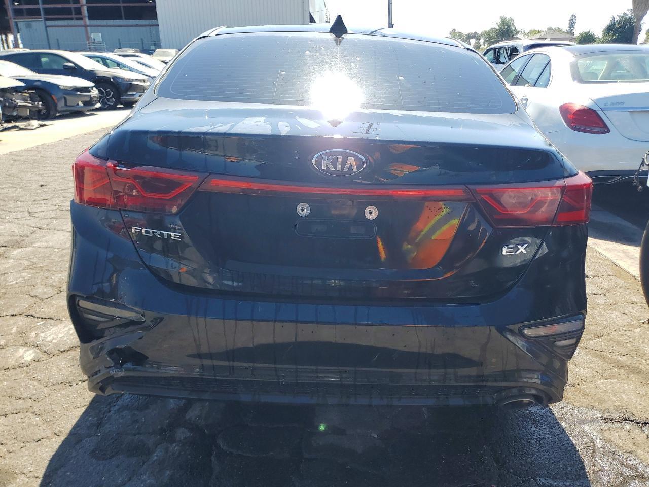 2021 KIA FORTE