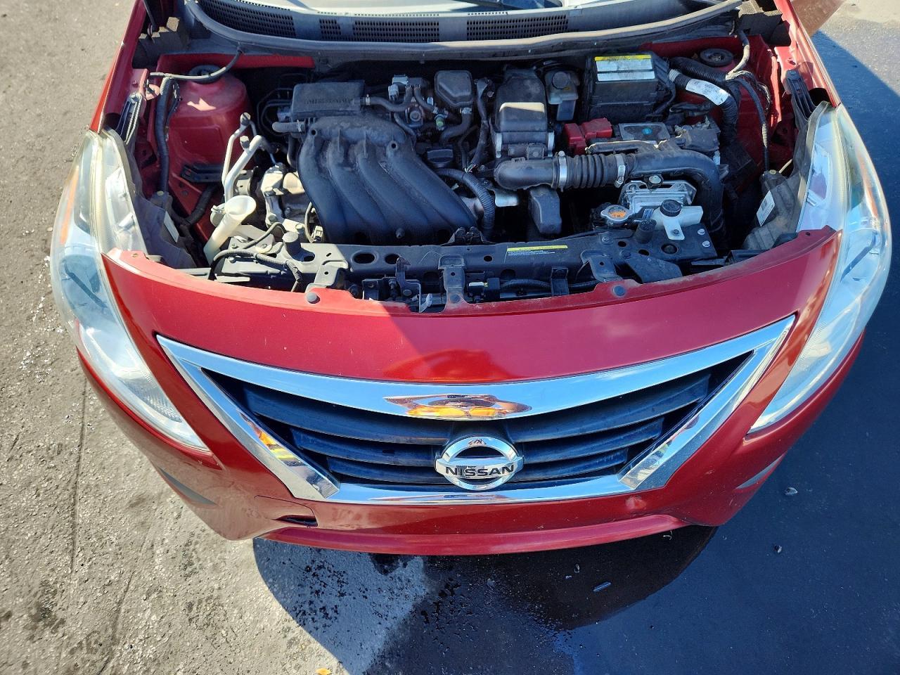 2016 NISSAN VERSA