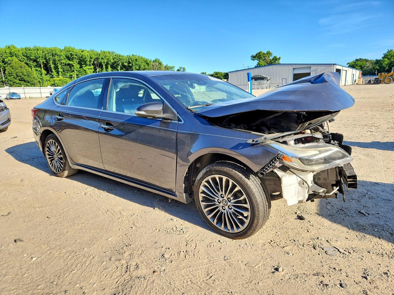 2016 TOYOTA Avalon