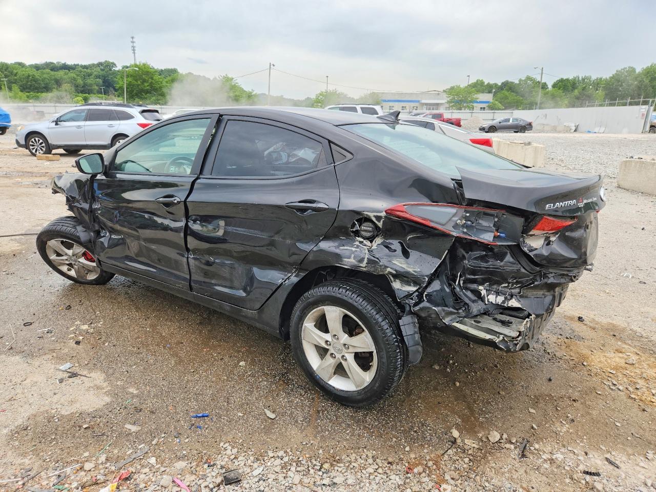 2012 HYUNDAI ELANTRA