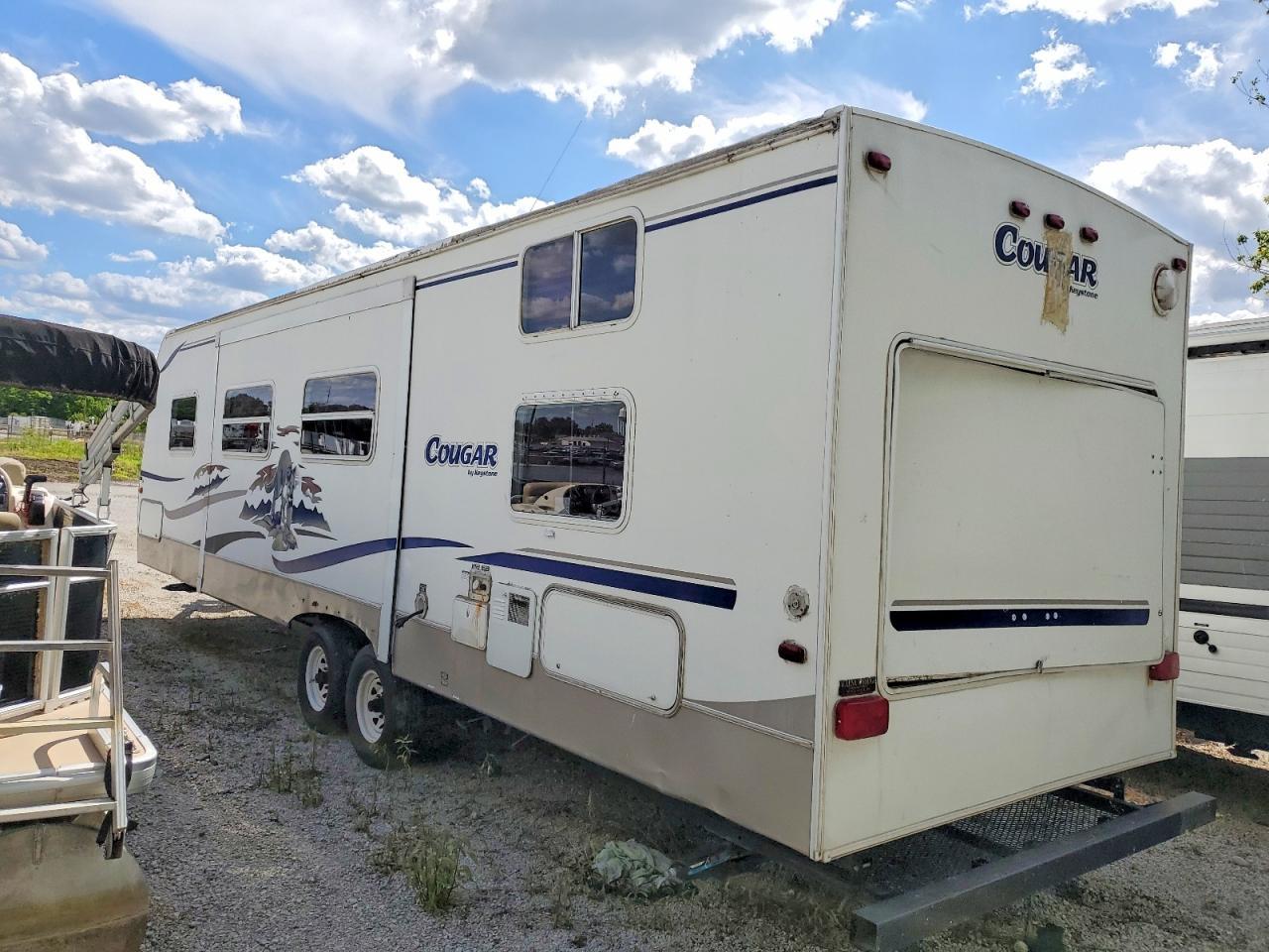 2005 KEYSTONE cougar