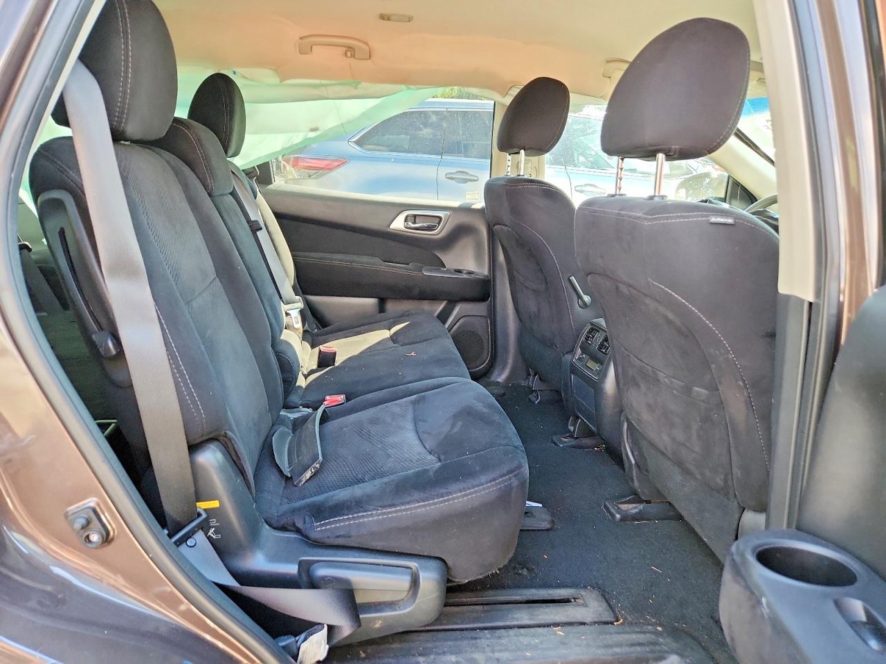2016 NISSAN PATHFINDER
