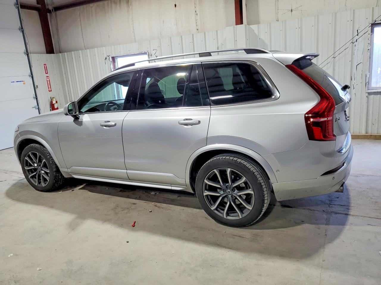 2018 VOLVO XC90