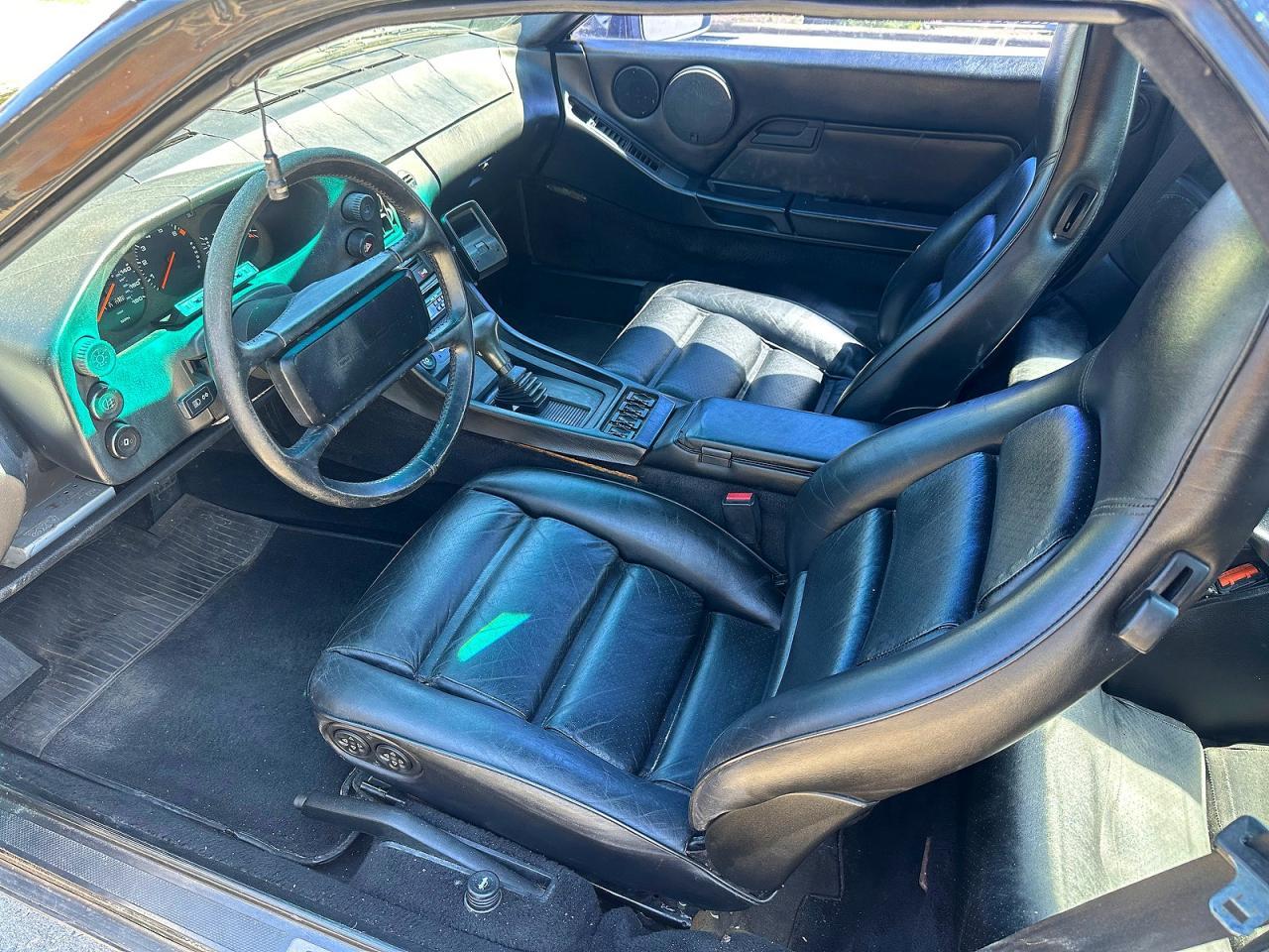 1987 PORSCHE 928
