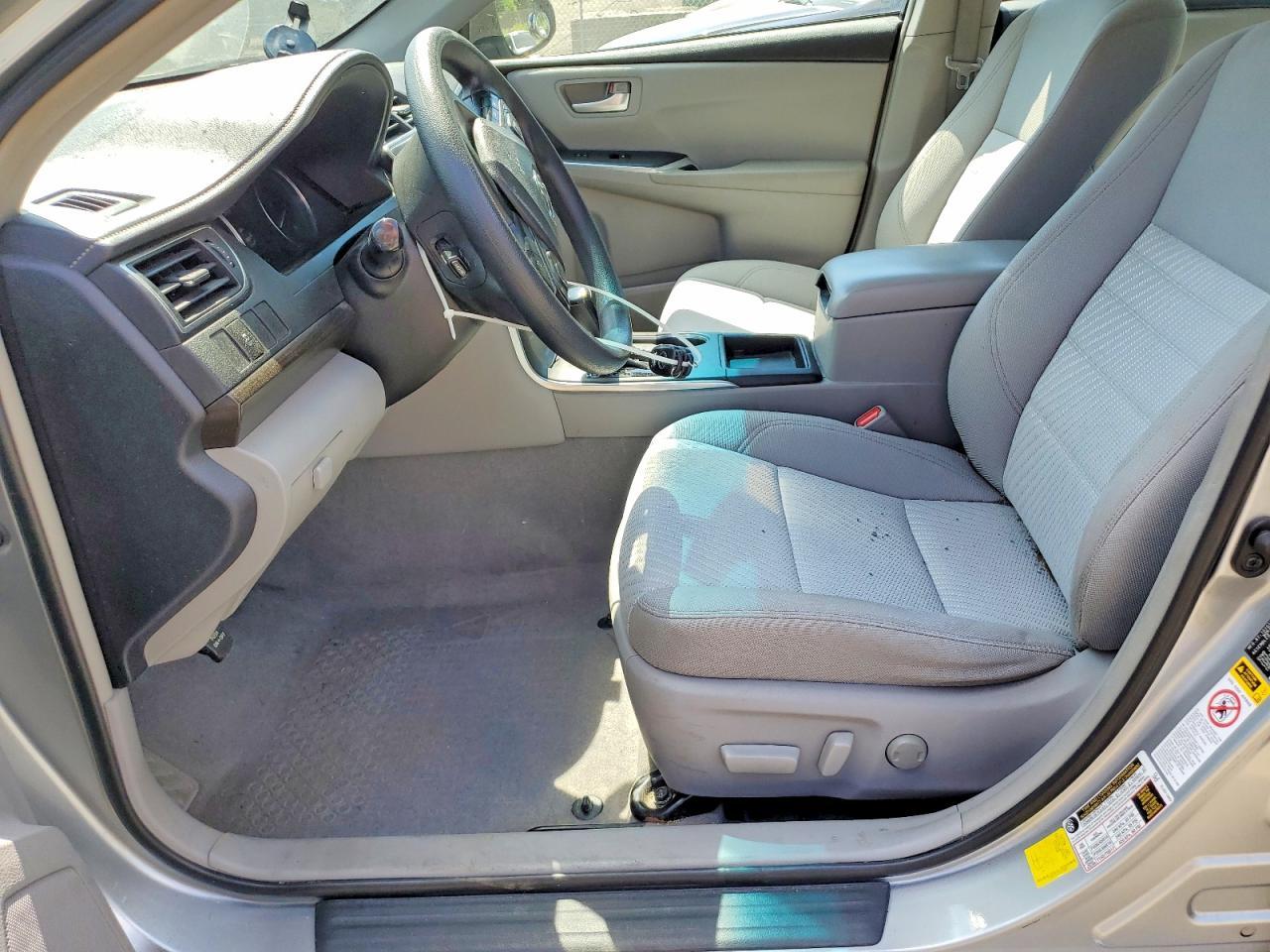 2016 TOYOTA CAMRY