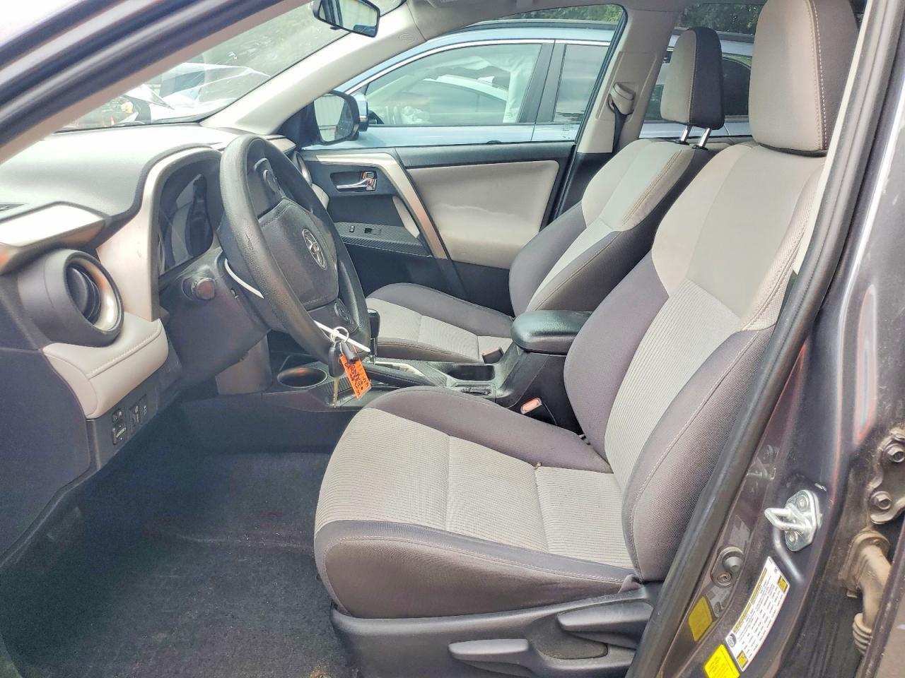 2015 TOYOTA RAV4