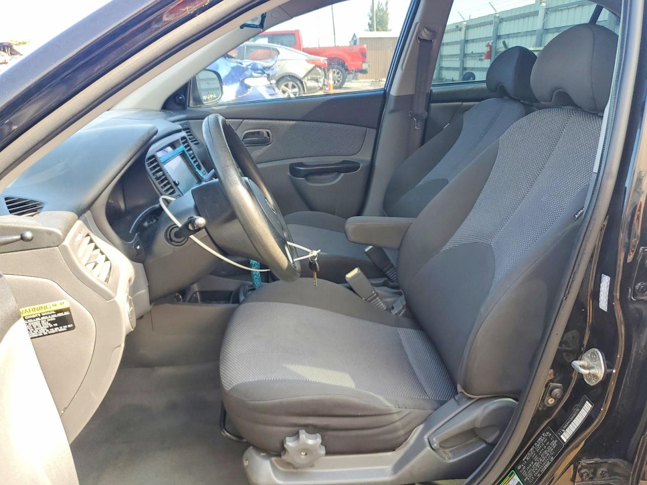 2010 KIA RIO