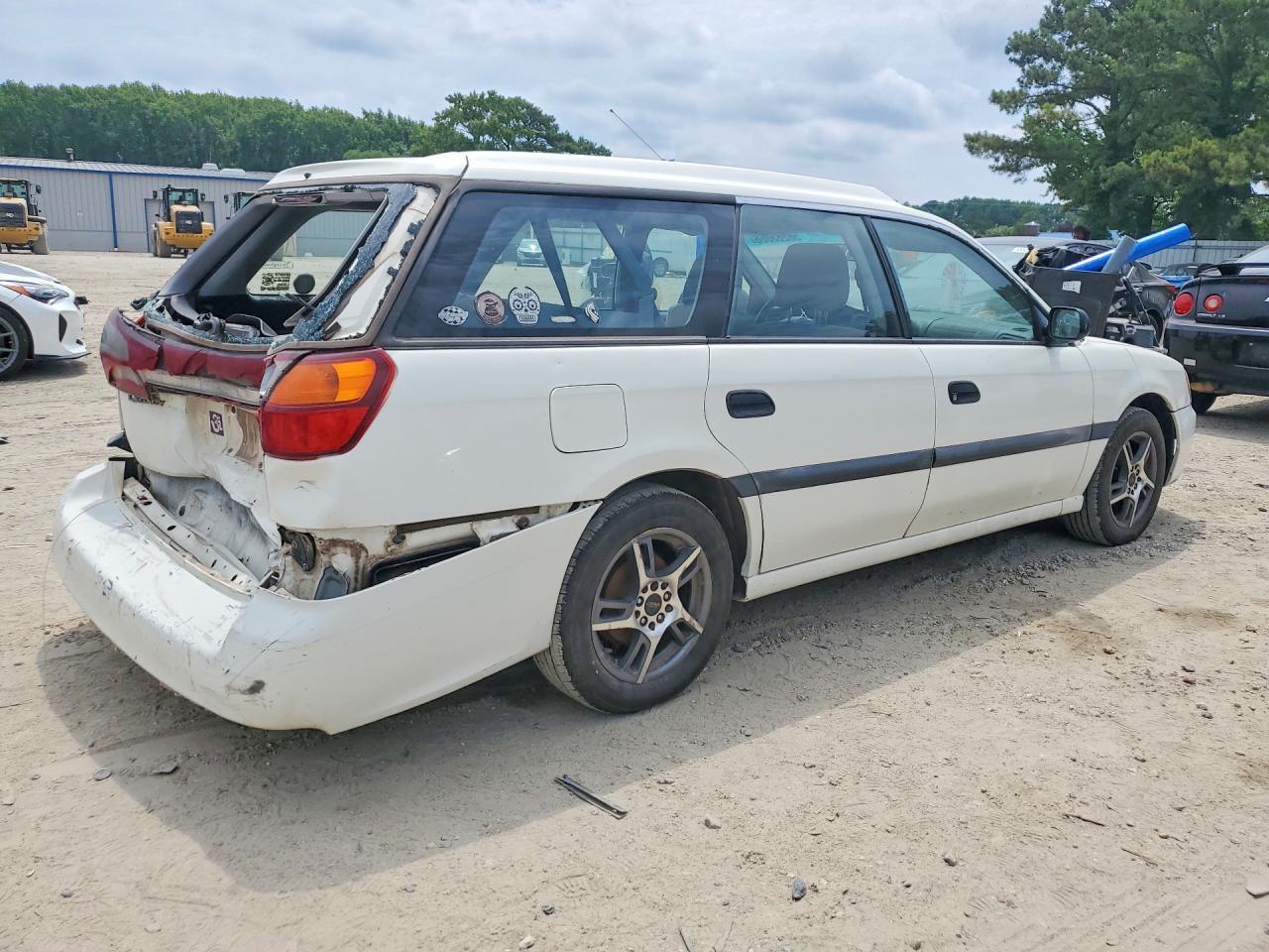 2000 SUBARU Legacy