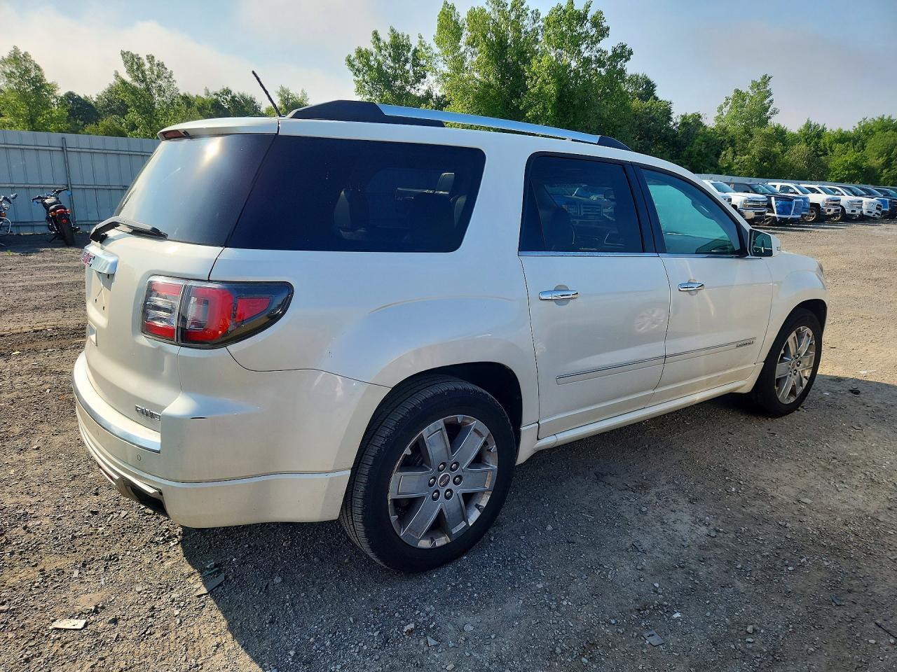 2013 GMC ACADIA