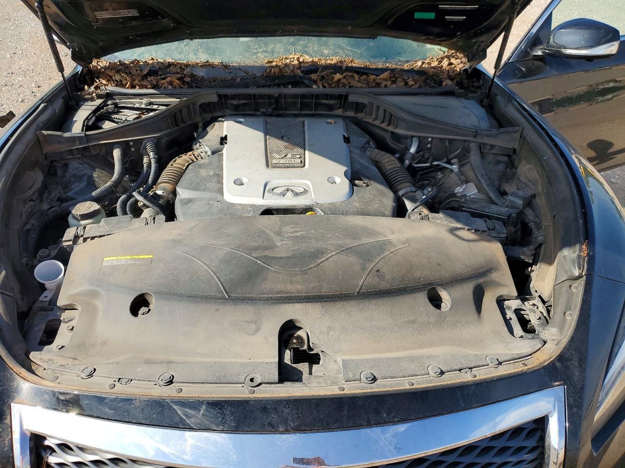 2017 INFINITI Q70
