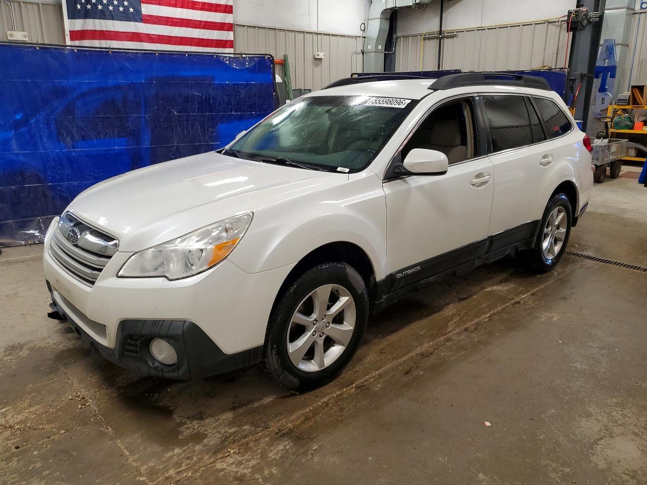 2013 SUBARU Outback