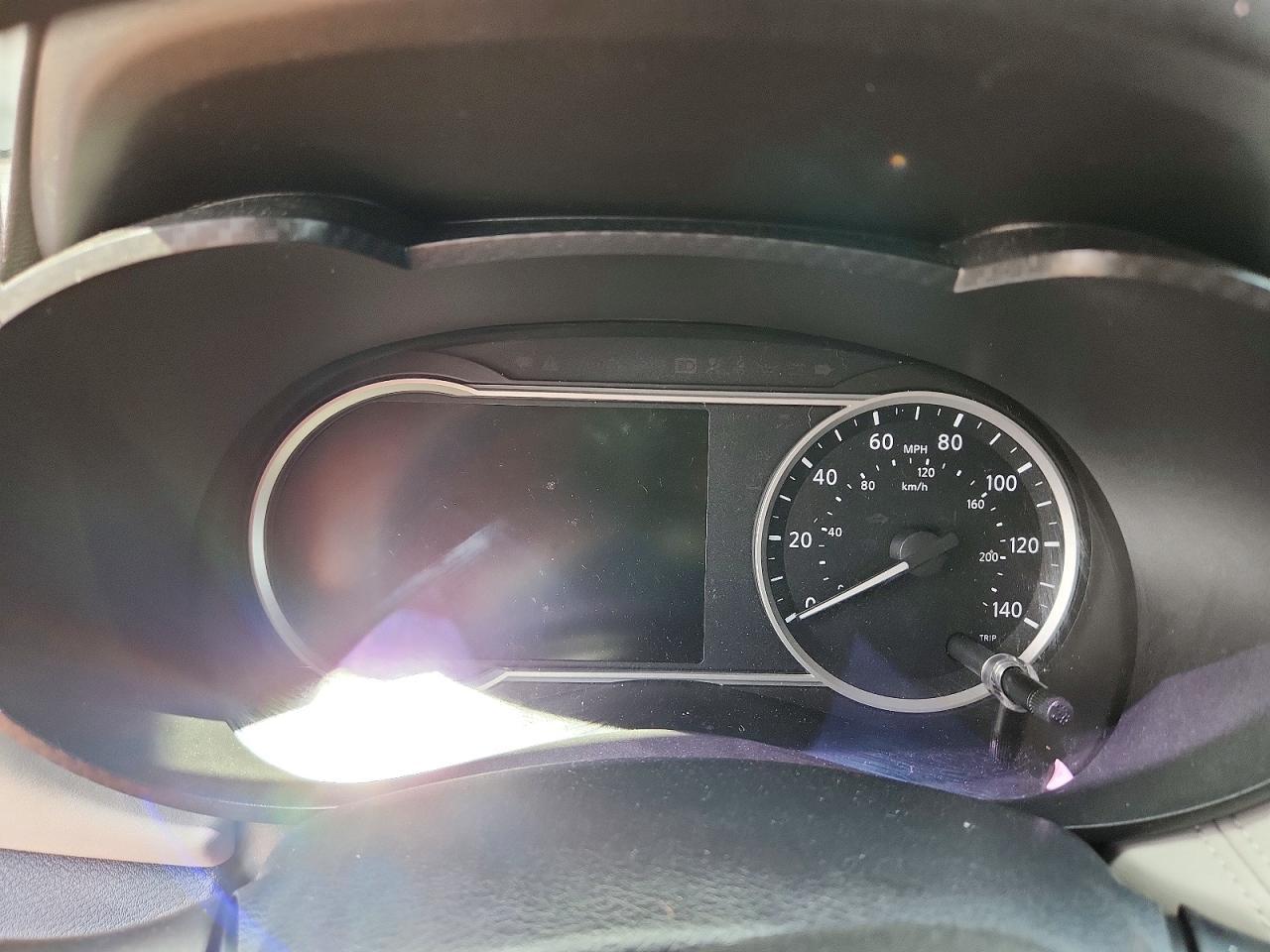 2020 NISSAN VERSA