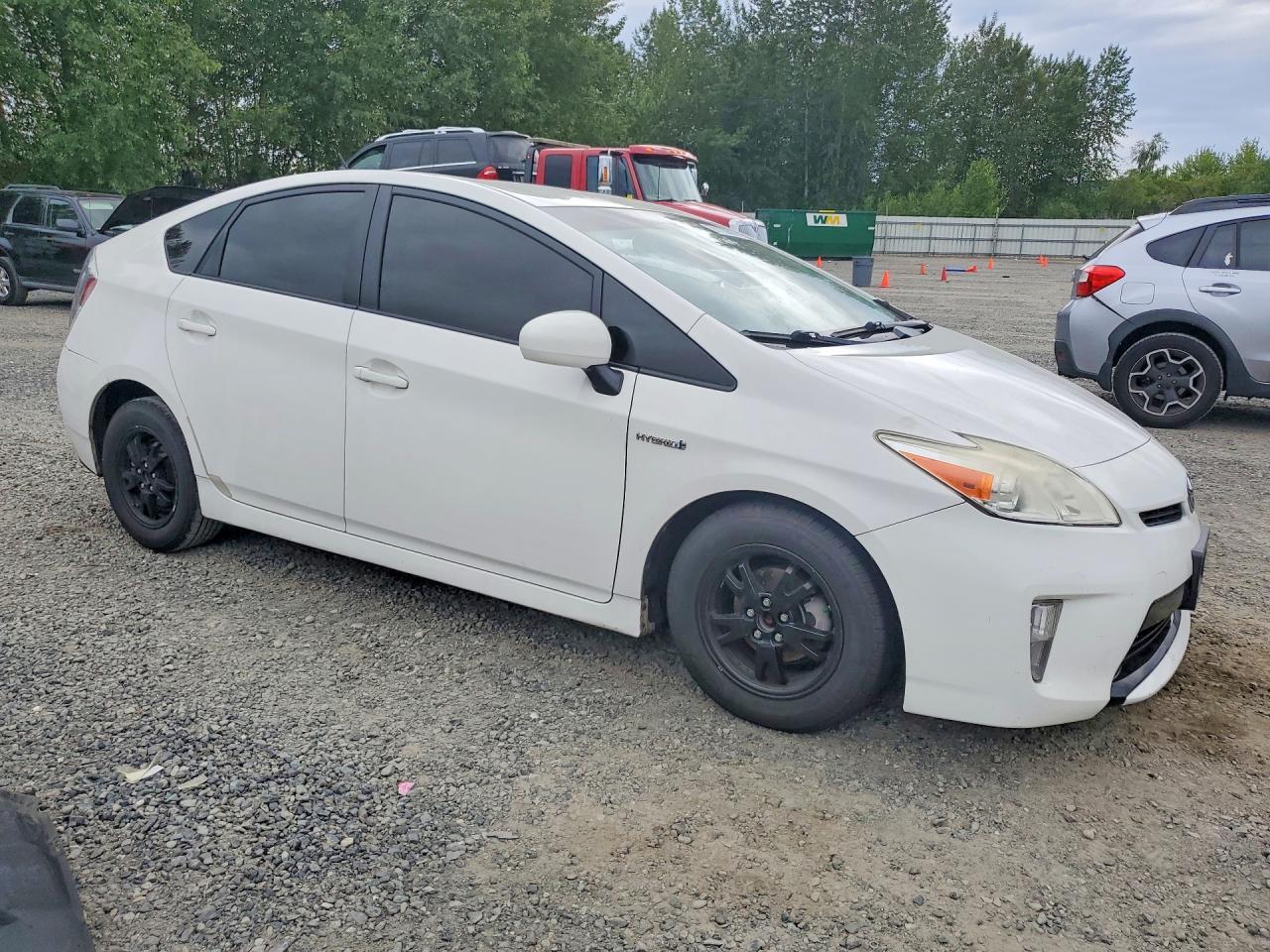 2014 TOYOTA PRIUS