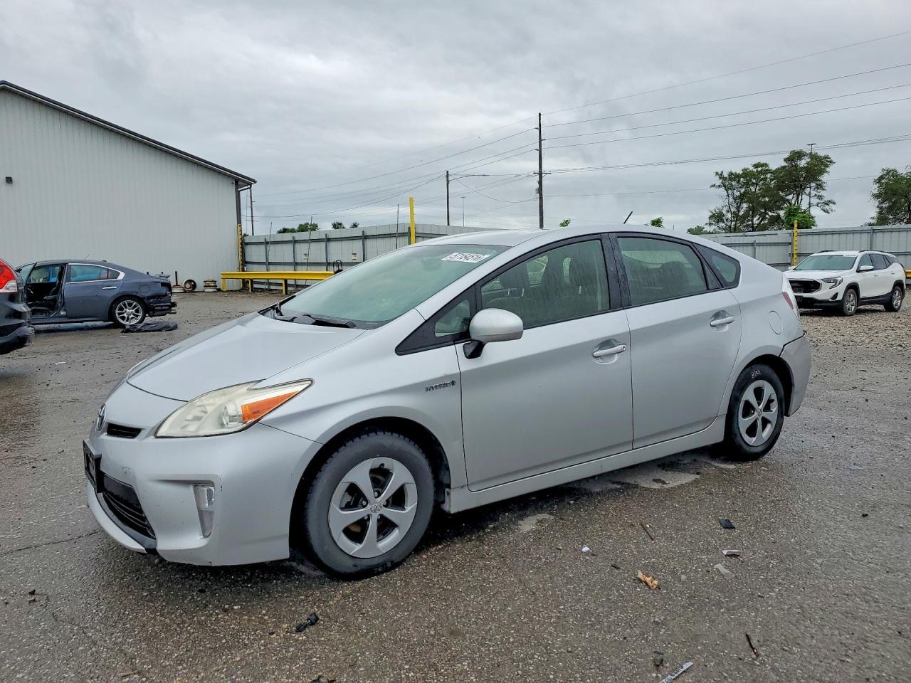 2013 TOYOTA PRIUS