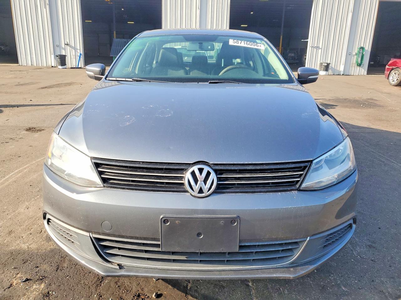2014 VOLKSWAGEN JETTA