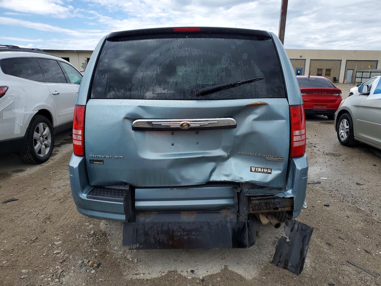2010 CHRYSLER Town