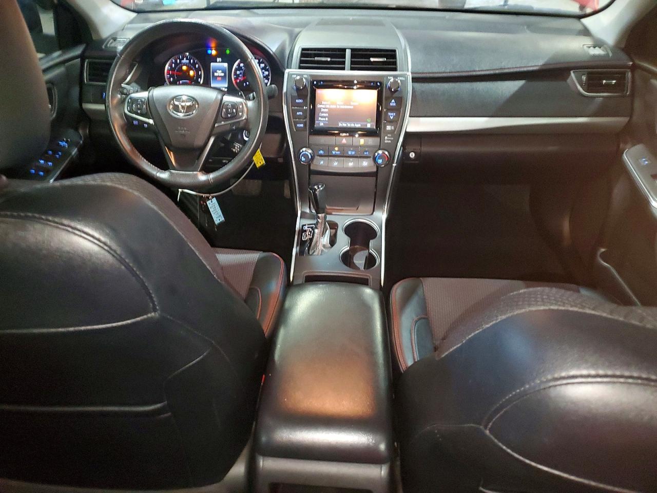 2017 TOYOTA CAMRY