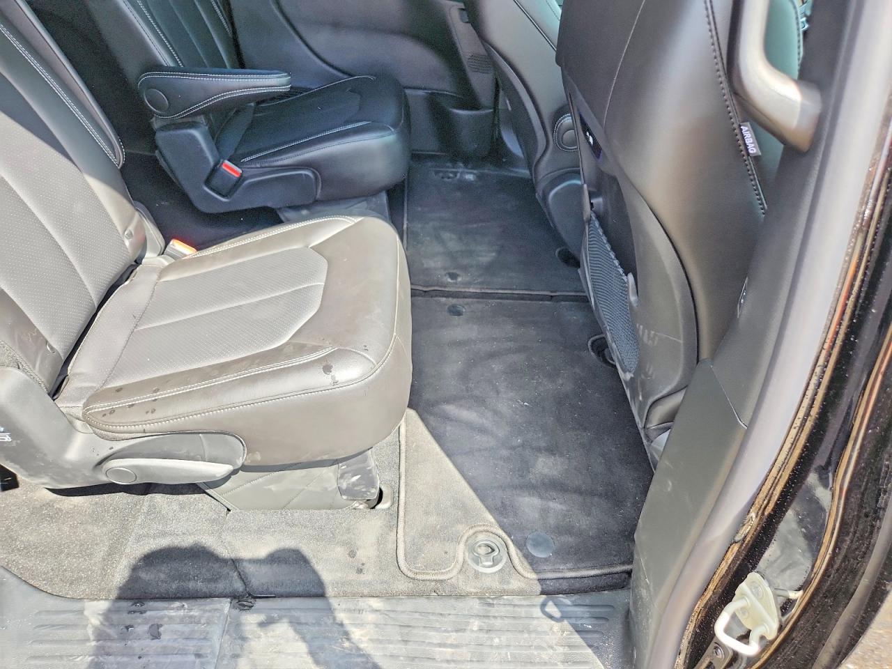 2027 CHRYSLER Pacifica