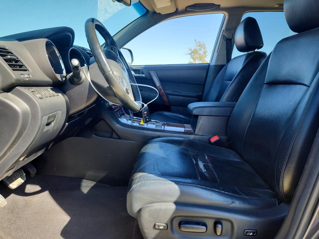 2012 TOYOTA HIGHLANDER