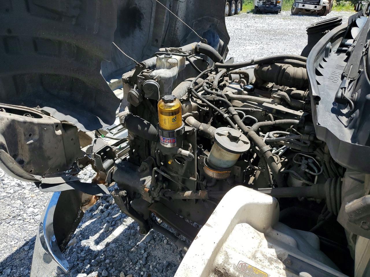 2015 HINO 258/268