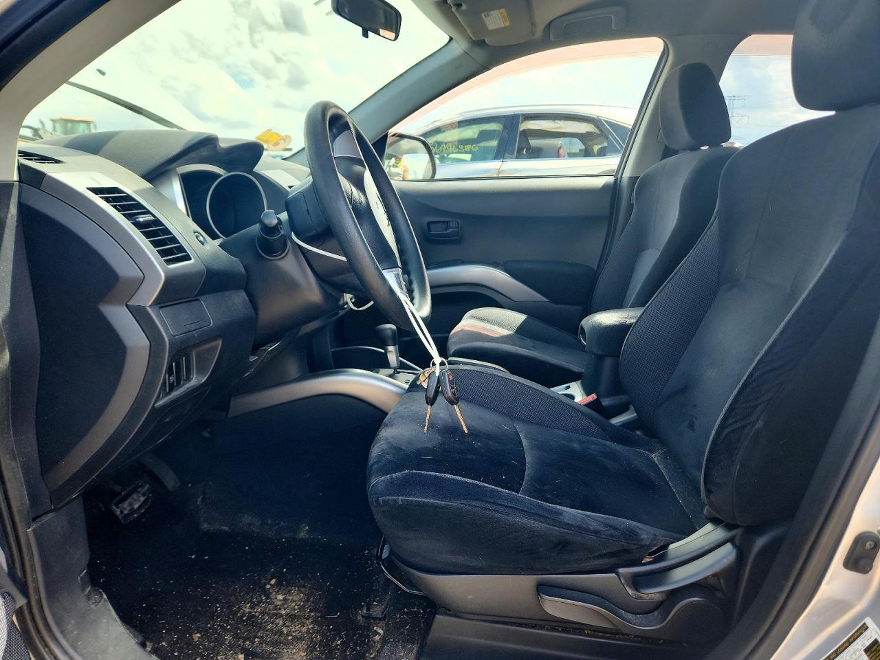 2007 MITSUBISHI outlander