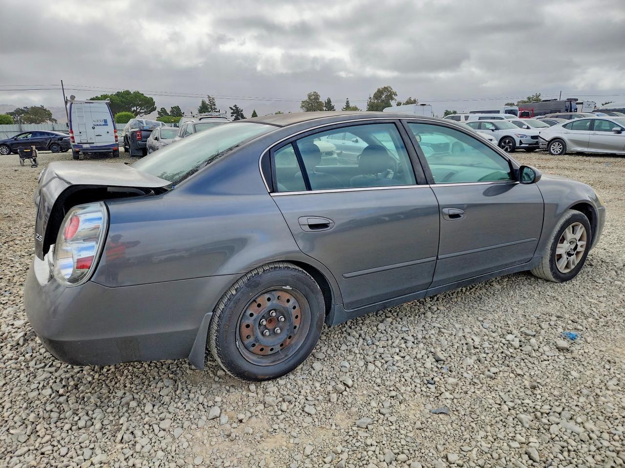 2005 NISSAN ALTIMA