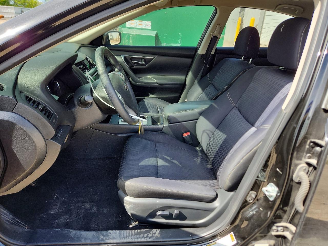 2017 NISSAN ALTIMA