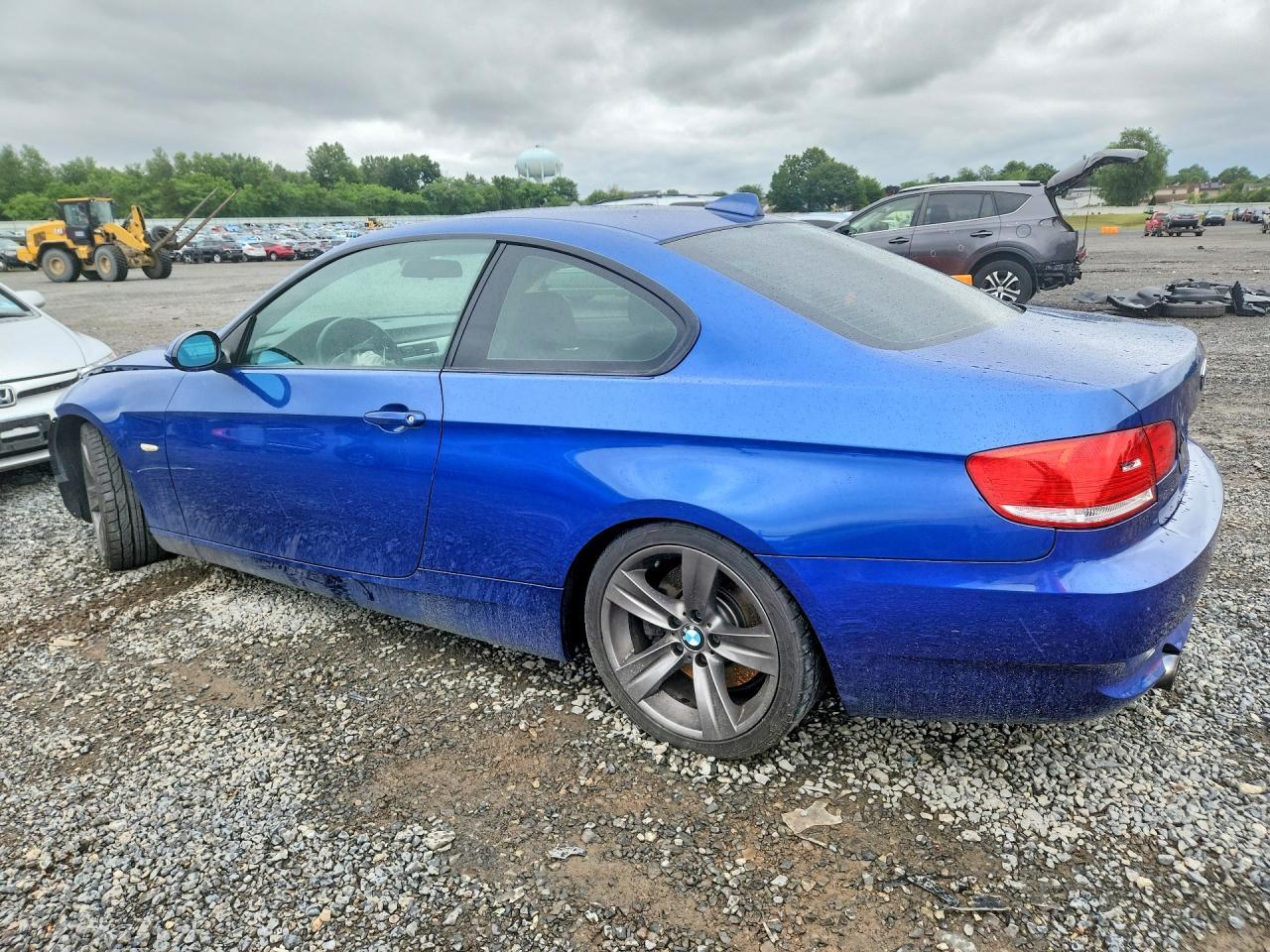 2009 BMW 3 SERIES