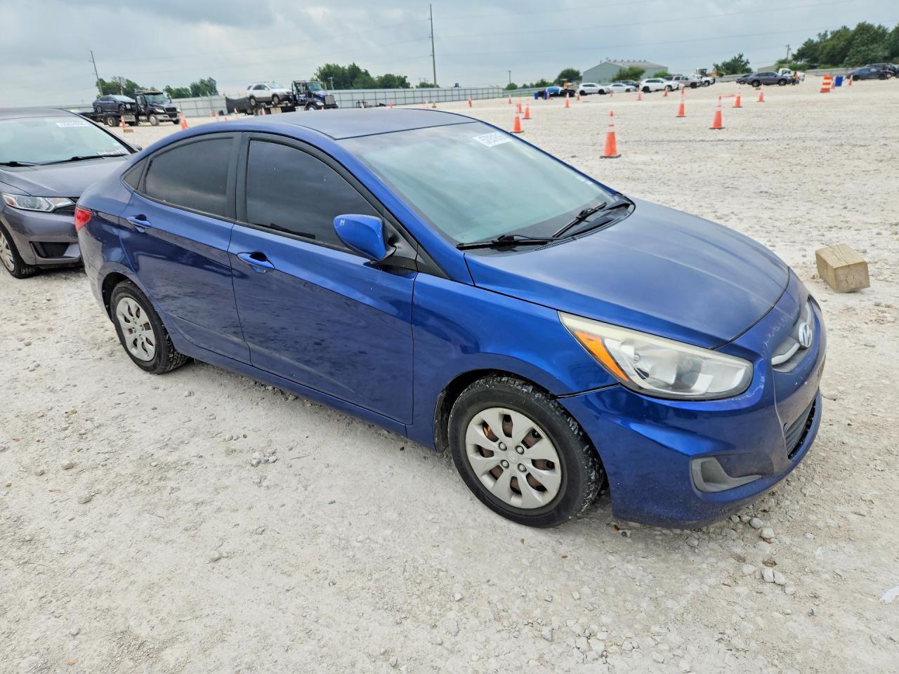 2016 HYUNDAI ACCENT